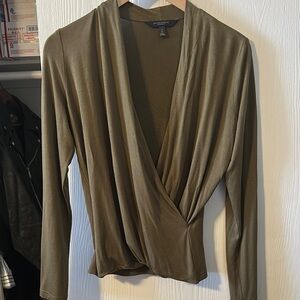 Banana Republic petite S faux wrap top EUC